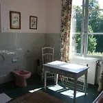 Les Longchamps Neuillé