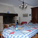 Les Longchamps Neuillé