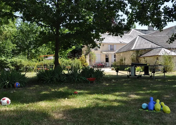 לינה וארוחת בוקר Les Longchamps